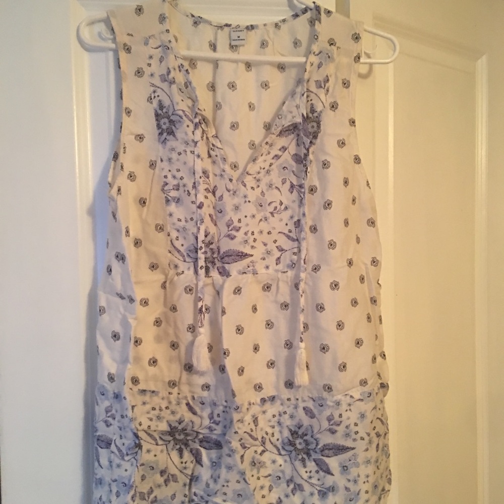 Old navy tank